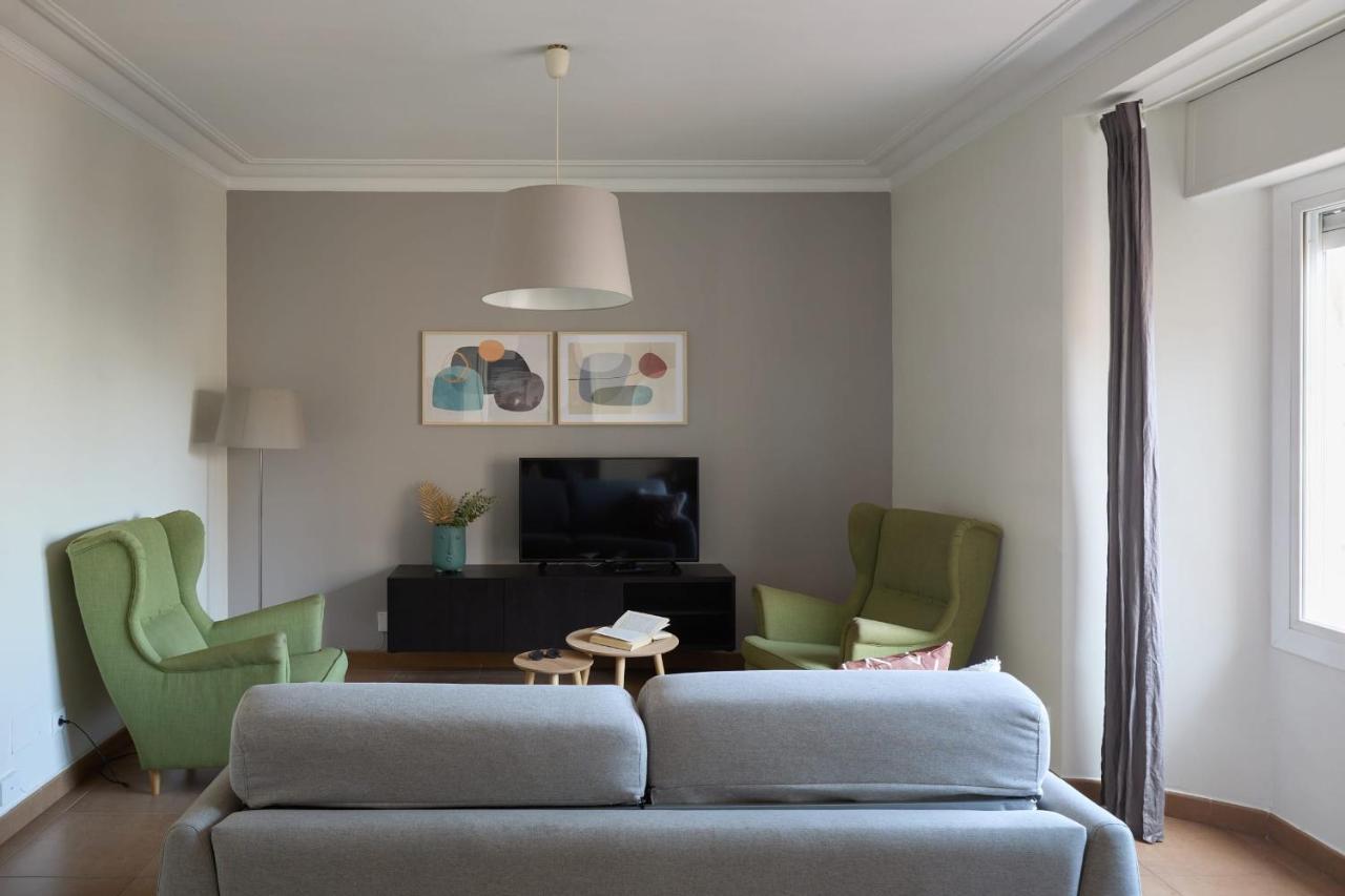 Apartamento Casa Cosi - Casanova 7 Barcelona Exterior foto