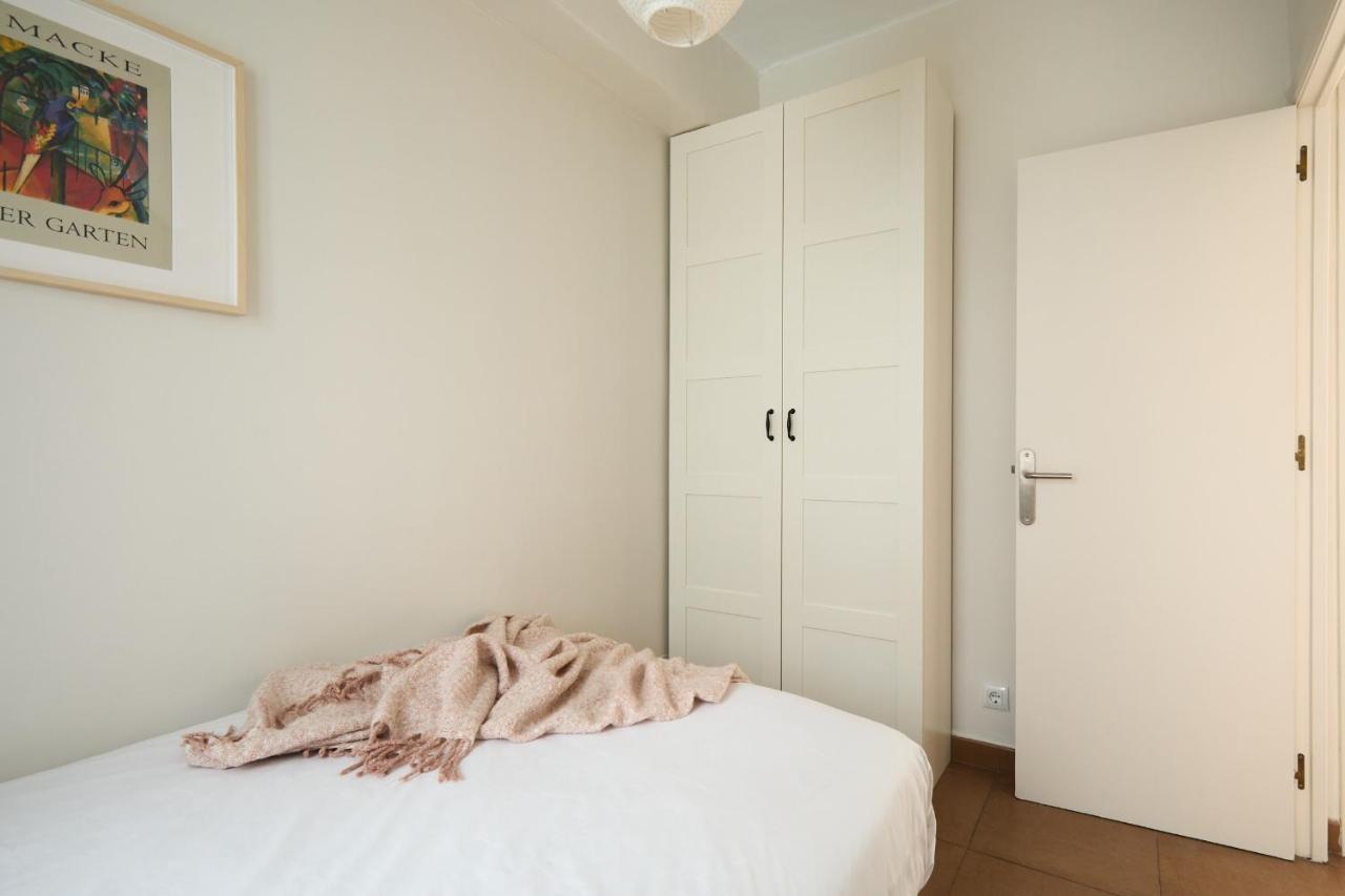 Apartamento Casa Cosi - Casanova 7 Barcelona Exterior foto